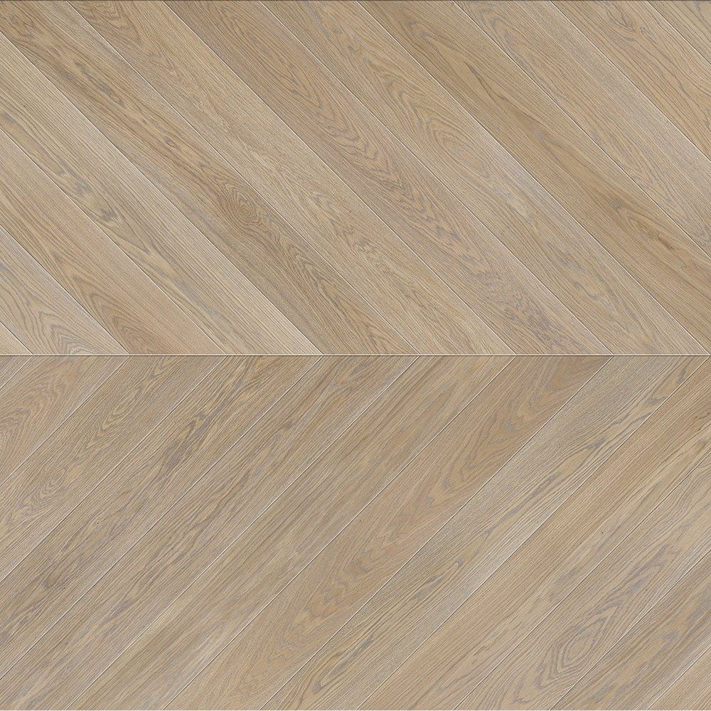 Widok z bliska na podłogę drewnianą ze wzorem w jodełkę wykonaną z Surowego Drewna.