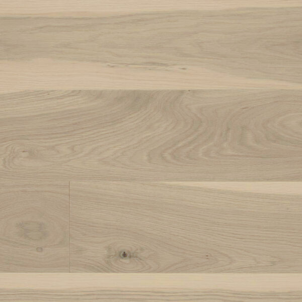 Zbliżenie na białą drewnianą podłogę z odrobiną dąb Ticino.